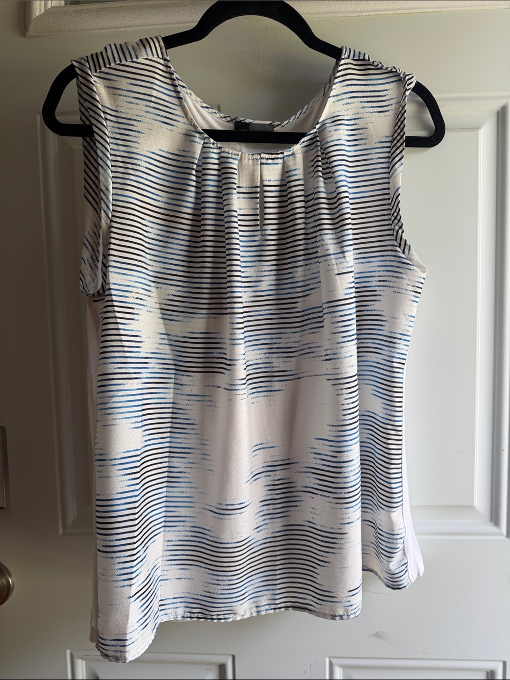 The Limited White & Blue Sleeveless Striped Camisole